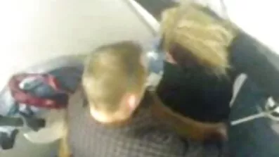 Läcker blondin knullad av maskerad gratis sexfilmer man för romantik
