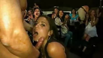 Hungrig flicka mun smeker partner penis porfilm gratis