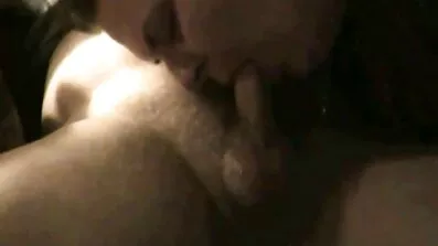 Drog ut en kåt alla porrfilmer kuk och knullade en vän i fittan