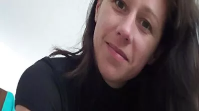 Sportiga män in i nya svenska porrfilmer en flicka i naturen