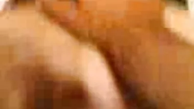 Busty kvinna onanerar gratis sensuell film i bil med vibrator