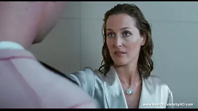 Se bionda Blond dubbar knullad av två bra svensk porrfilm kuk