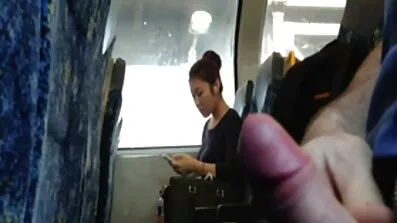 Erfarna svenska sexfilmer hussy med Piercad Fitta riding boner