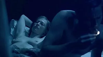 Fru rider nya älskare kuk och cums från grattis porr film nöje
