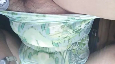 Vill ha porr amatör lite stygg tjej slickar hennes väns fitta