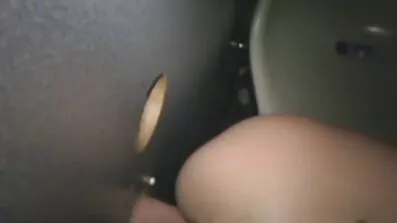 Skjuta kameran som en stor kuk i fitta blir porrfilm oskuld planterade