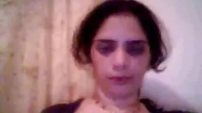 Sensuell babe har kuk i trosor analporr film